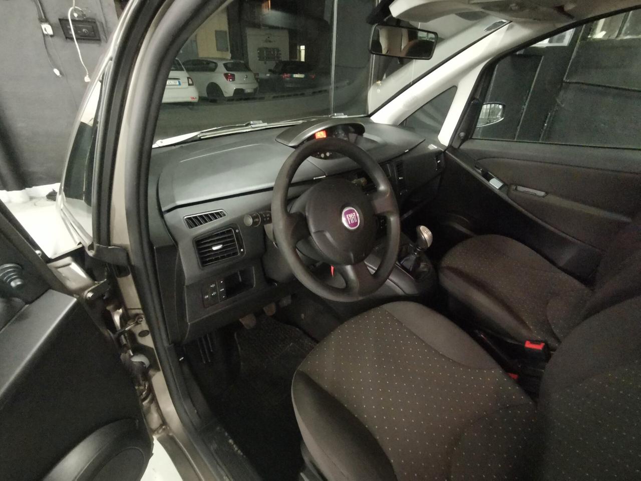 Fiat Idea 1.2 BlackLabel NEOPATENTATI GARANZIA 12 MESI