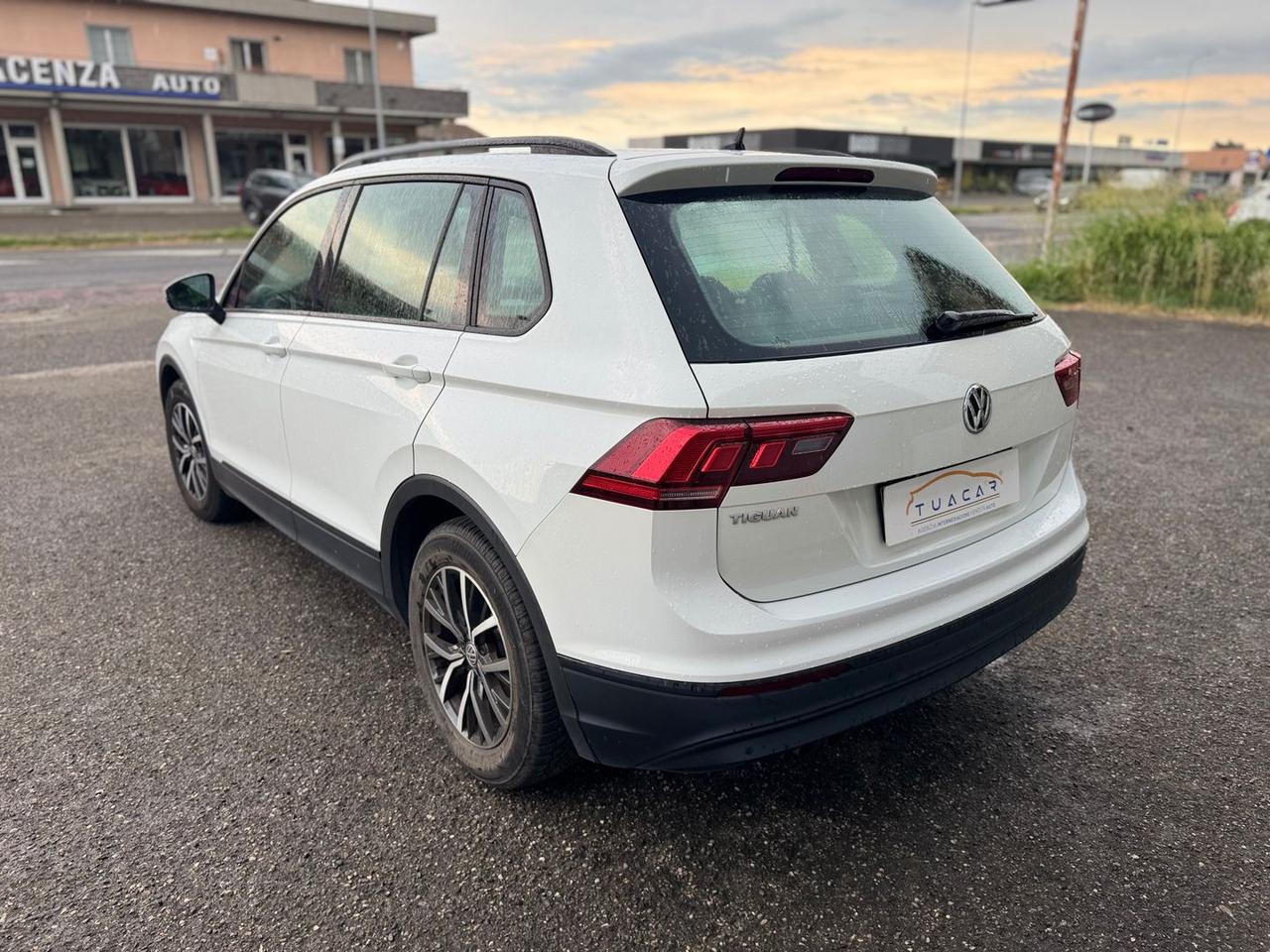 Volkswagen Tiguan Urban 1.6 TDI #6108