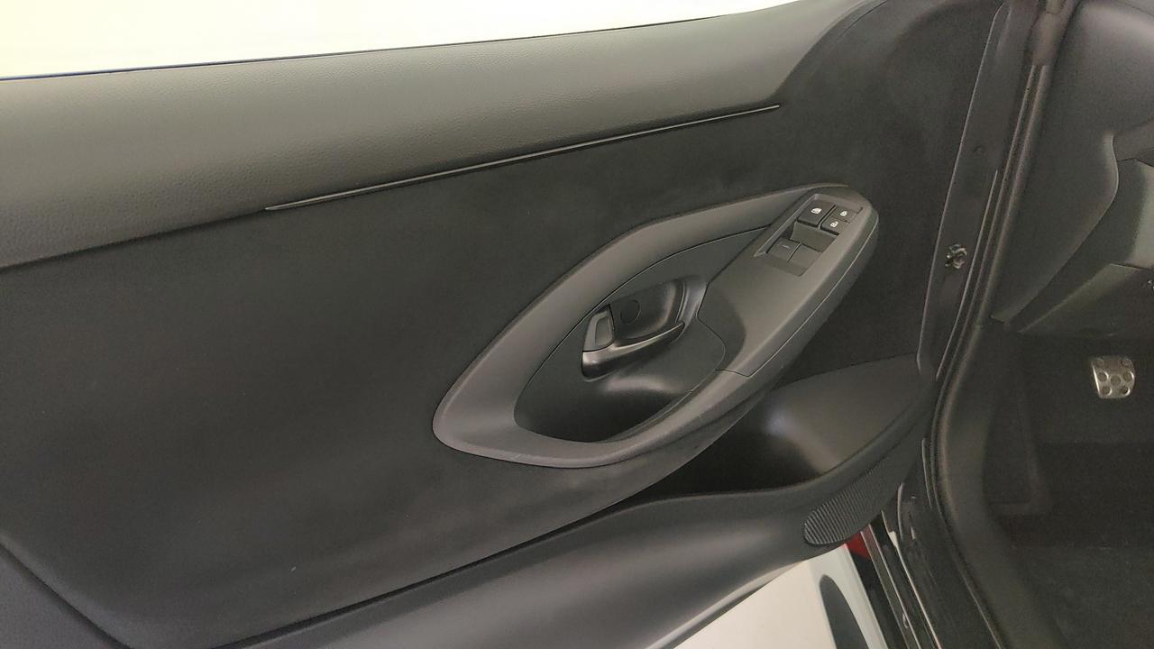 TOYOTA GR Yaris 1.6 Rovanpera Special Edition imt-6