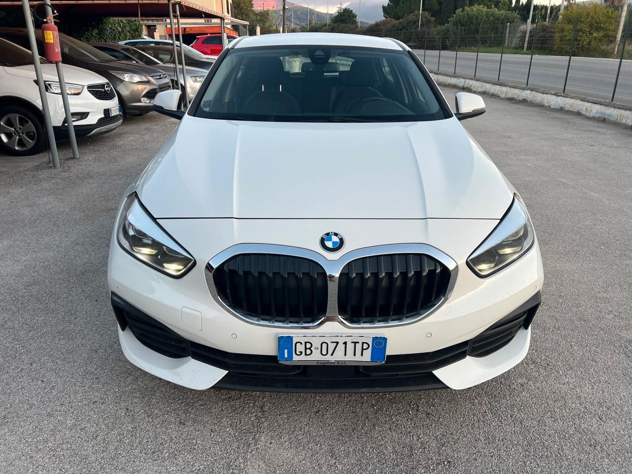 Bmw 118d 150cv Advantage 2020