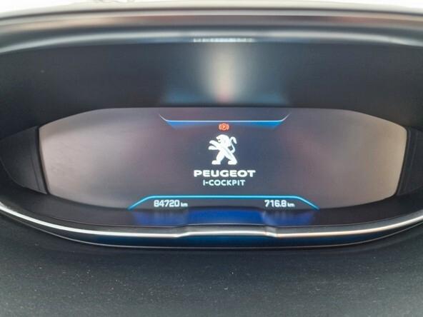 Peugeot 3008 BlueHDi 130 S&S EAT8 Business