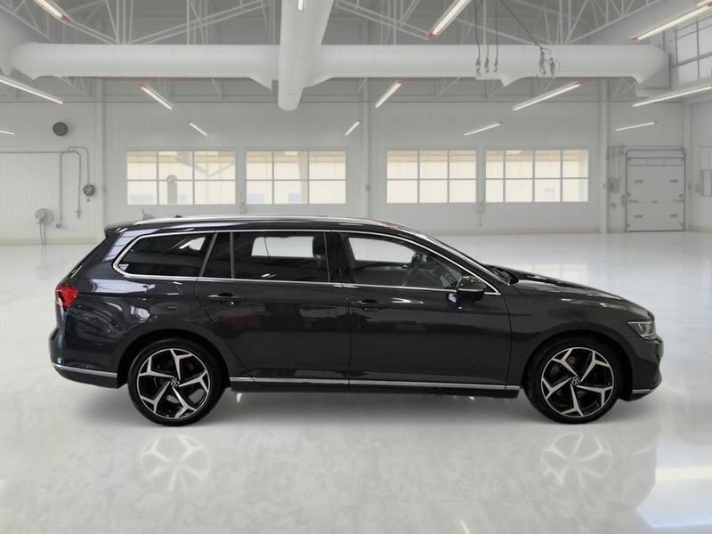VOLKSWAGEN PASSAT VARIANT 2.0 TDI SCR 140KW 4MOTION EXECUTIVE BMT DSG 5 PORTE STATION WAGON