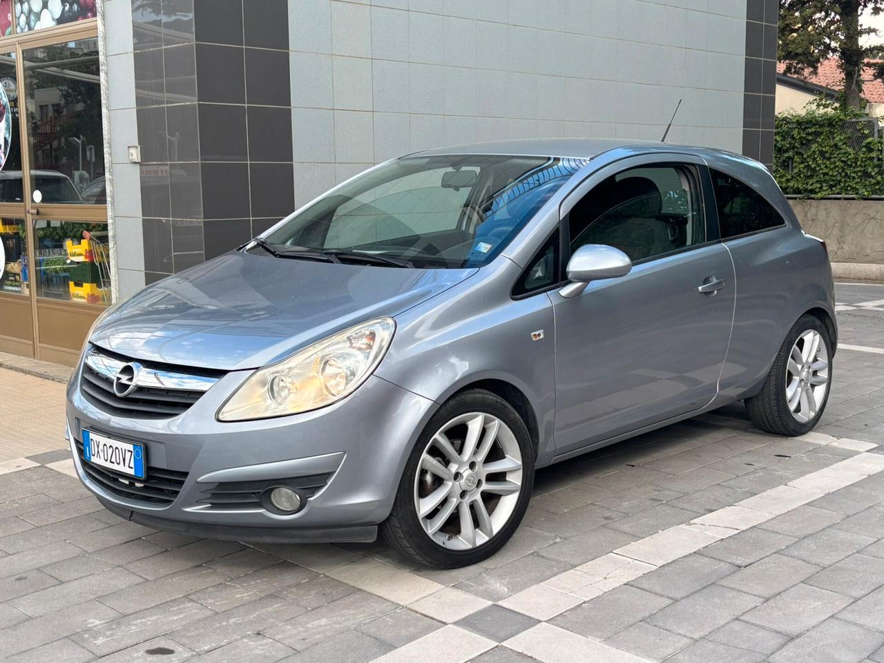 Opel Corsa 1.3 CDTI 75CV 3 porte