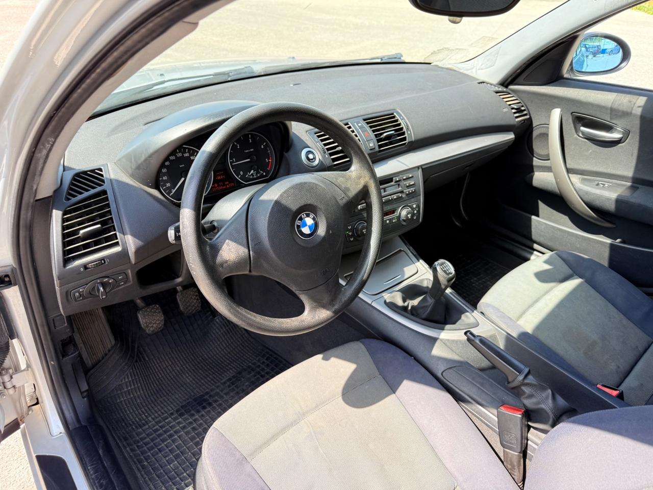 Bmw 118 118d cat 5 porte Eletta