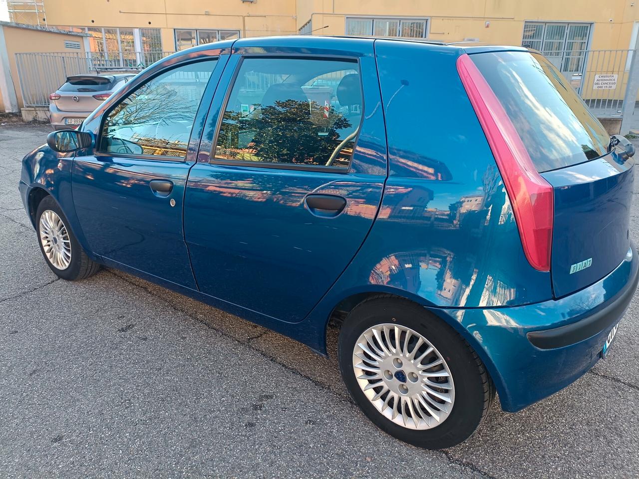 Fiat Punto 1.2 Benzina/Gpl