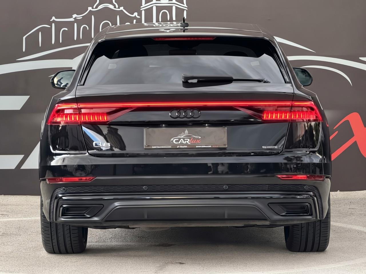Audi Q8 50 TDI MHEV Quattro Tip 286CV S line