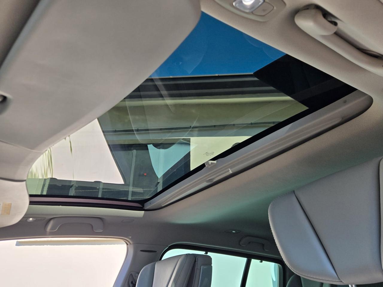 Renault Espace dCi 160CV EDC Energy Initiale Paris 4Control