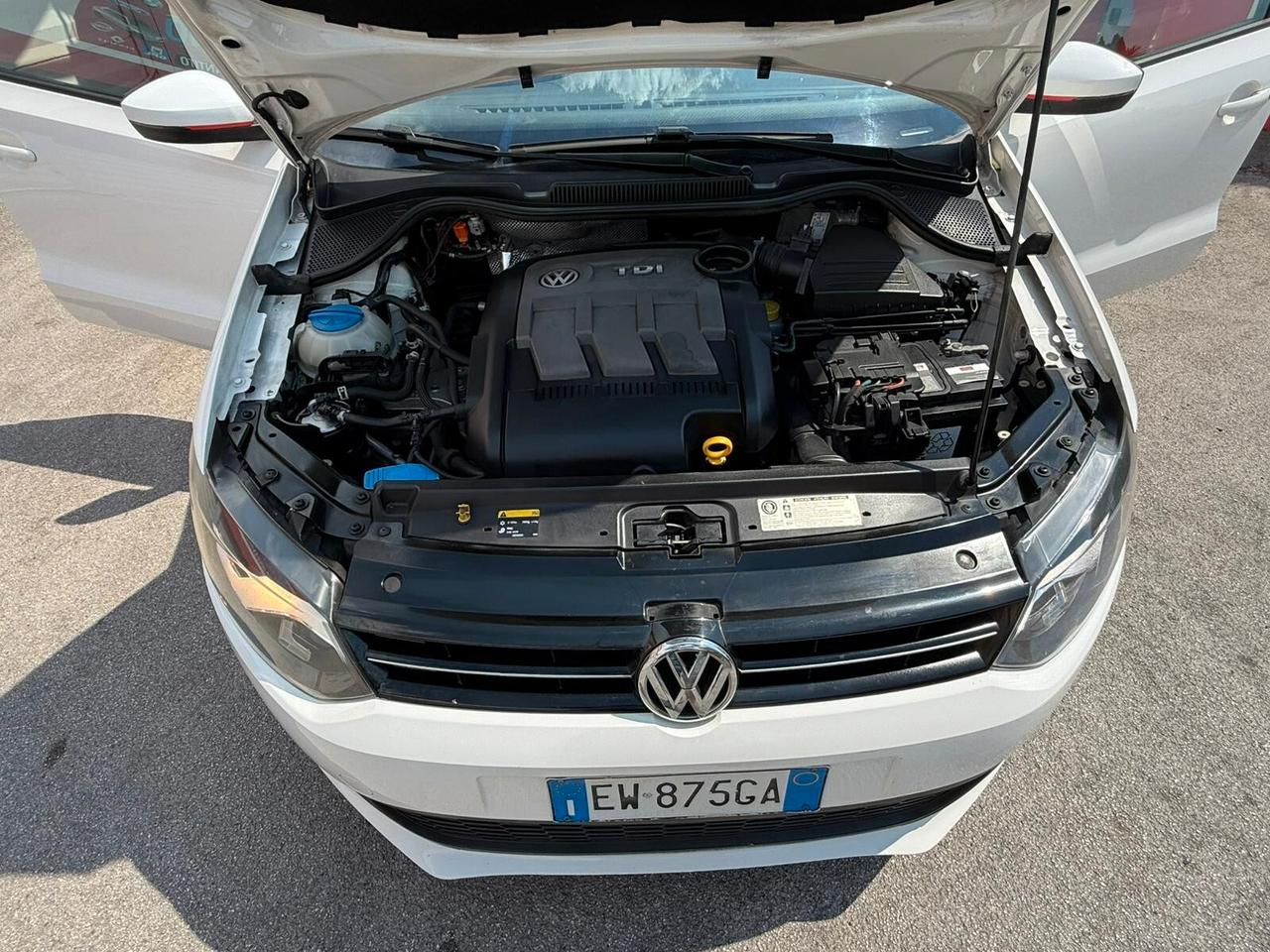 Volkswagen Polo 1.2 TDI 75cv Comfortline - 2014