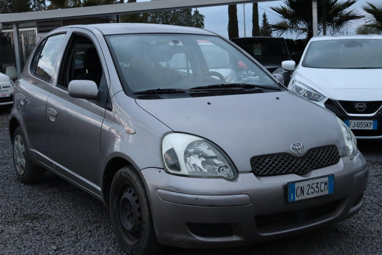 Toyota Yaris 1.4 tdi D-4D cat 5 porte Sol