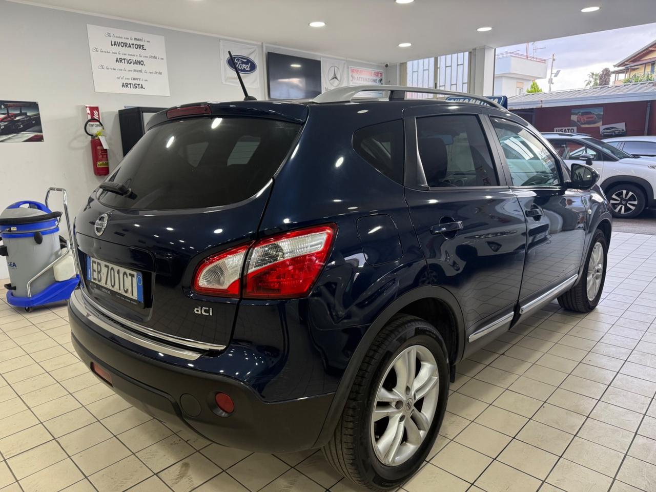 Nissan Qashqai 2.0 dCi DPF 4WD Tekna
