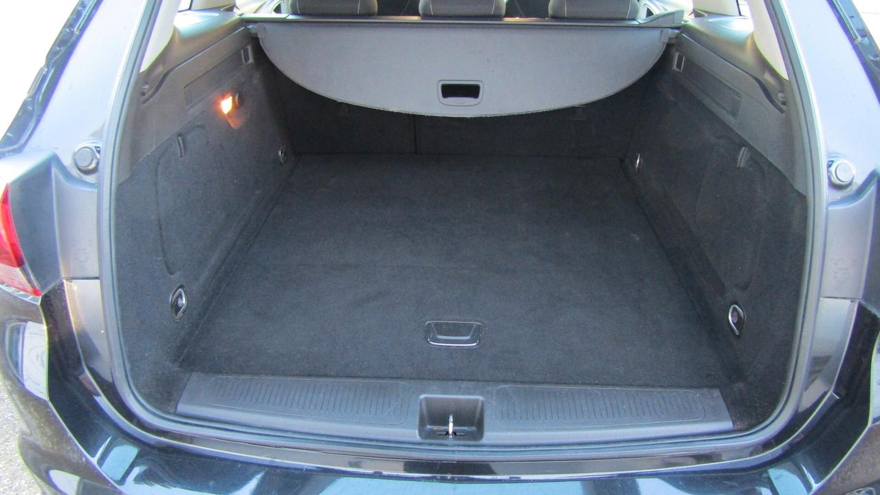 Opel Astra 1.6 CDTI 136CV EcoFLEX S&S Sports Tourer Cosmo
