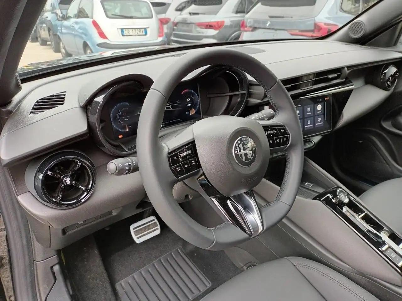 Alfa Romeo Junior 1.2 145 CV Hybrid eDCT6 Ti Pack Techno Matrix KM0