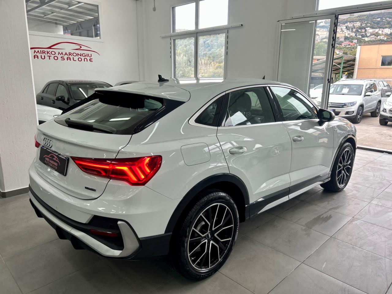 Audi Q3 SPB 2.0 200 cv quattro S-Line FINANZIABILE