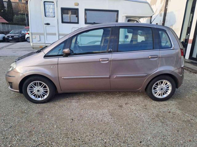 LANCIA MUSA 1.4 16V Platino ECOSCHIC