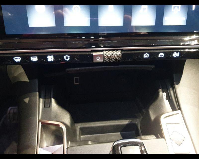 DS DS 7 1.6 225CV E-Tense Rivoli