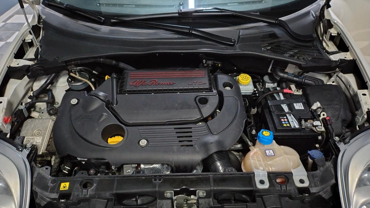 Alfa Romeo MiTo 1.3 JTDm 85 CV S&S Distinctive