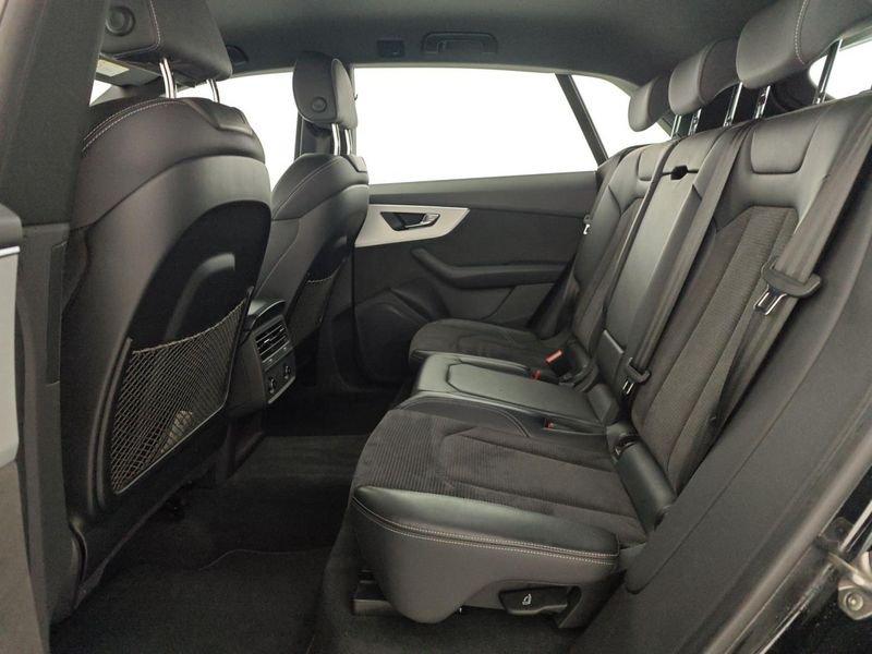 Audi Q8 45 TDI quattro tiptronic Sport