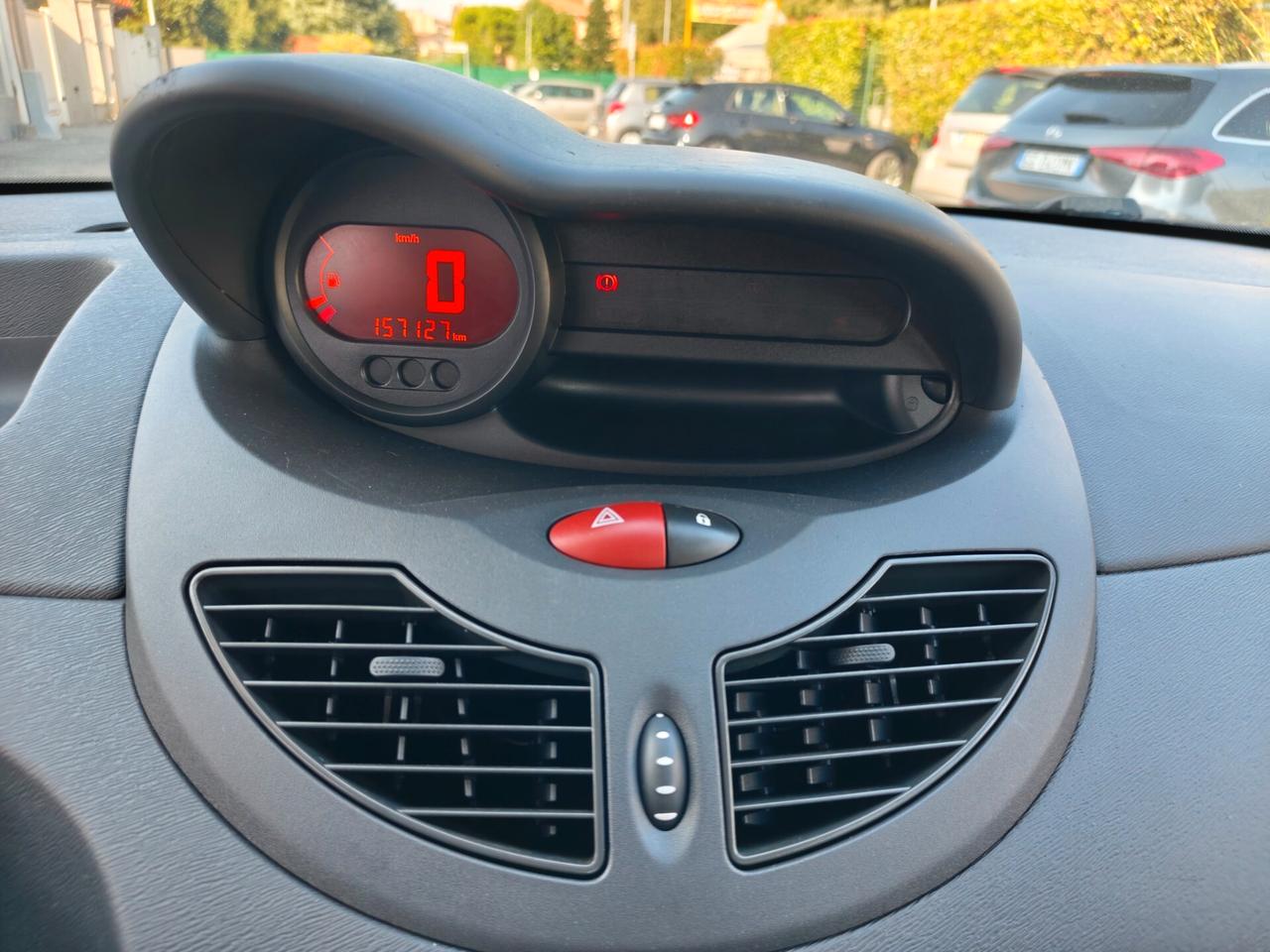 Renault Twingo 1.2 8V Dynamique