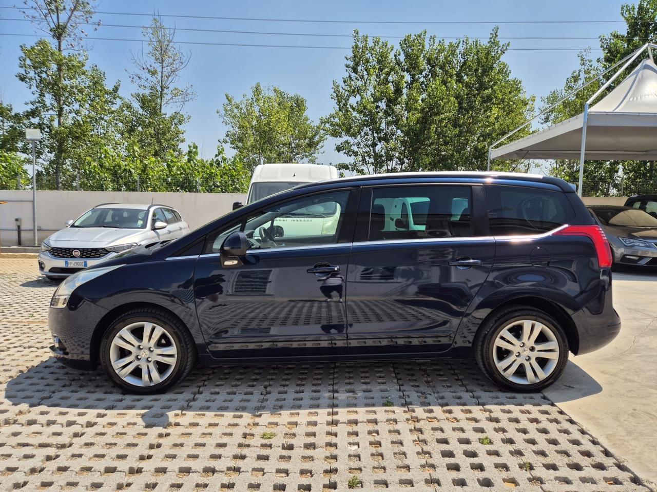 Peugeot 5008 1.6 HDi 110CV Premium