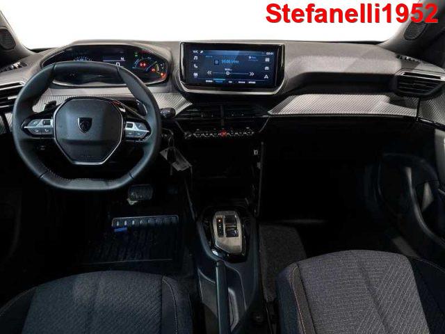 PEUGEOT 2008 1.2 hybrid Style 136cv e-dcs6