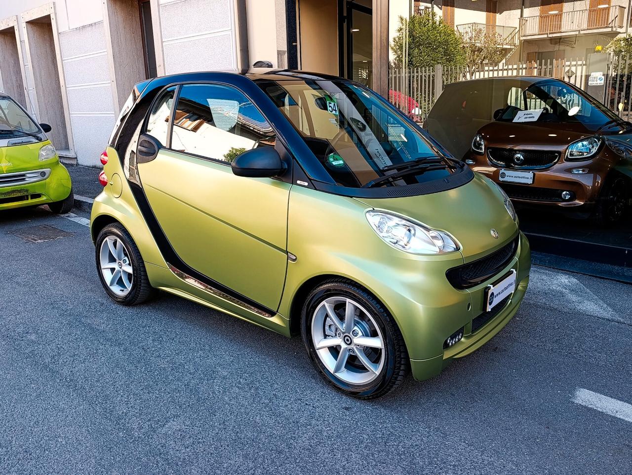 Smart ForTwo 1.0 71cv MHD coupé pulse Servosterzo