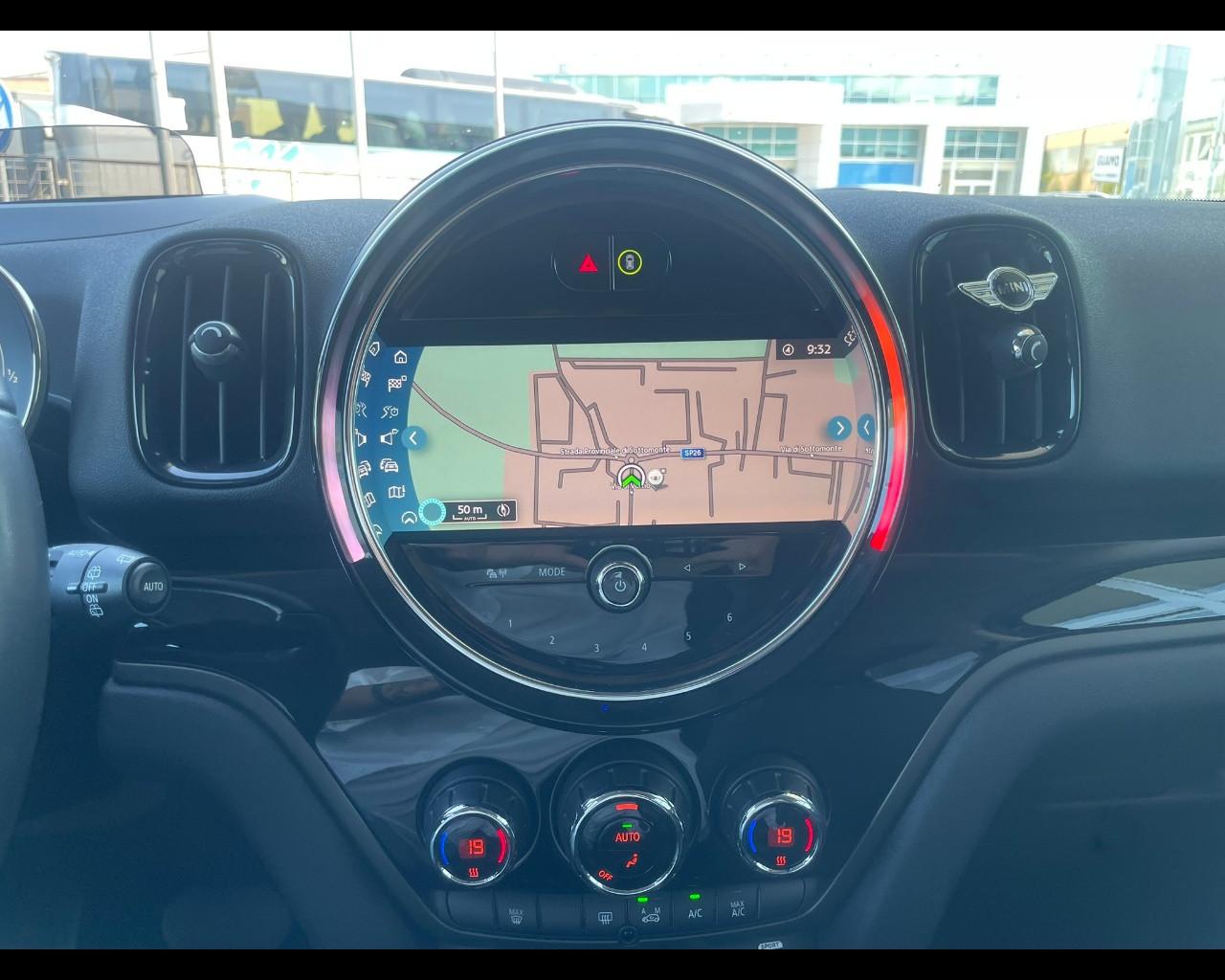 MINI Mini Countrym.(F60) - Mini 2.0 Cooper D Business Countryman ALL4