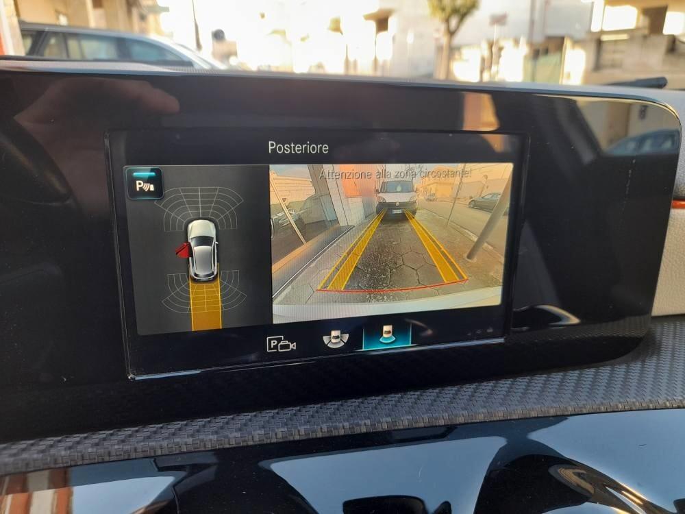 MERCEDES A 180 D BUSINESS EXTRA