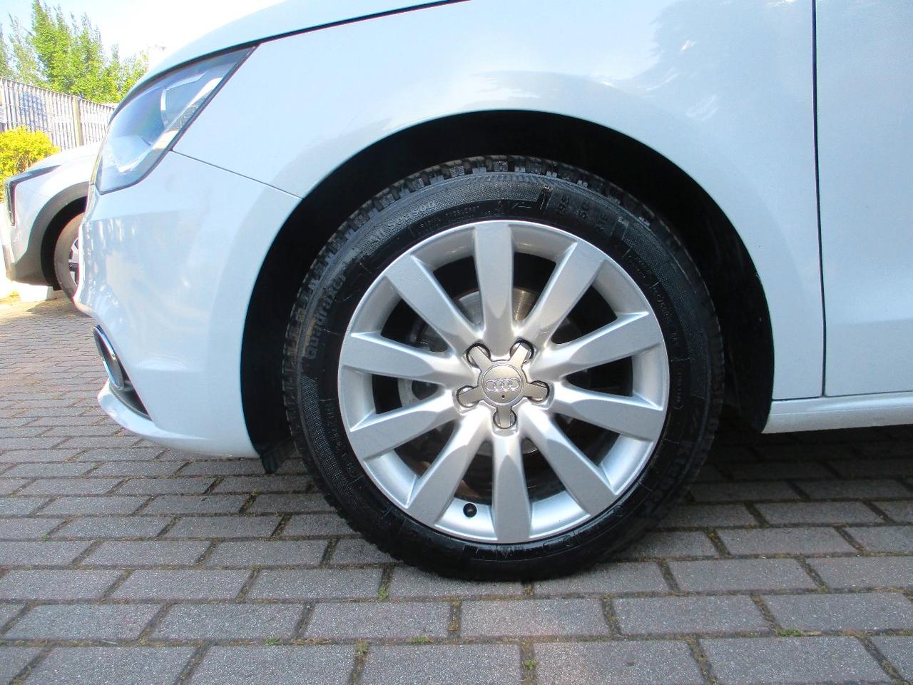 Audi A1 Sportback 1.6 tdi Ambition s-tronic OK NEOPAT.