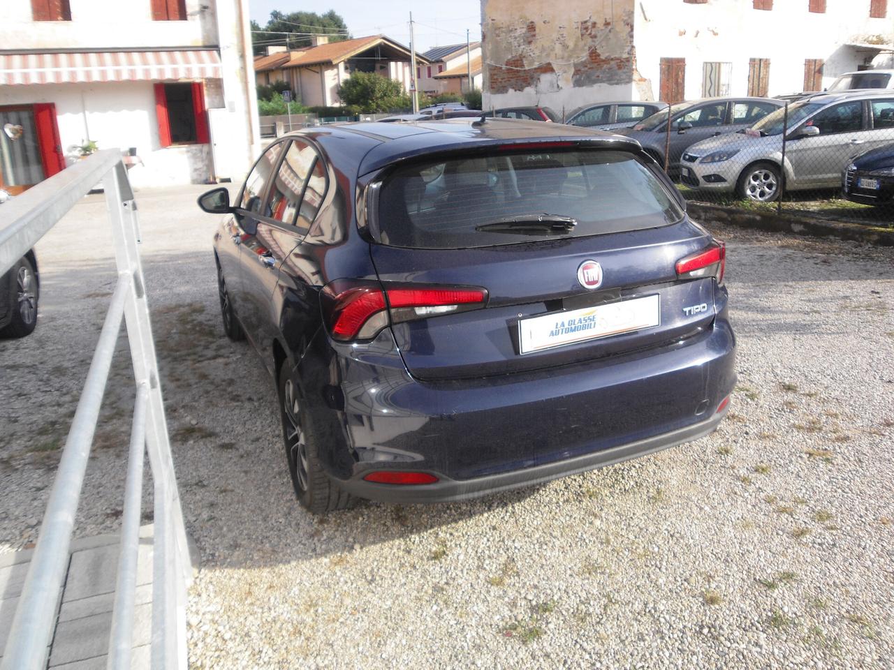 Fiat Tipo 1.3 Mjt 5P MIRROR S&S 95CV NEOPATENTATI