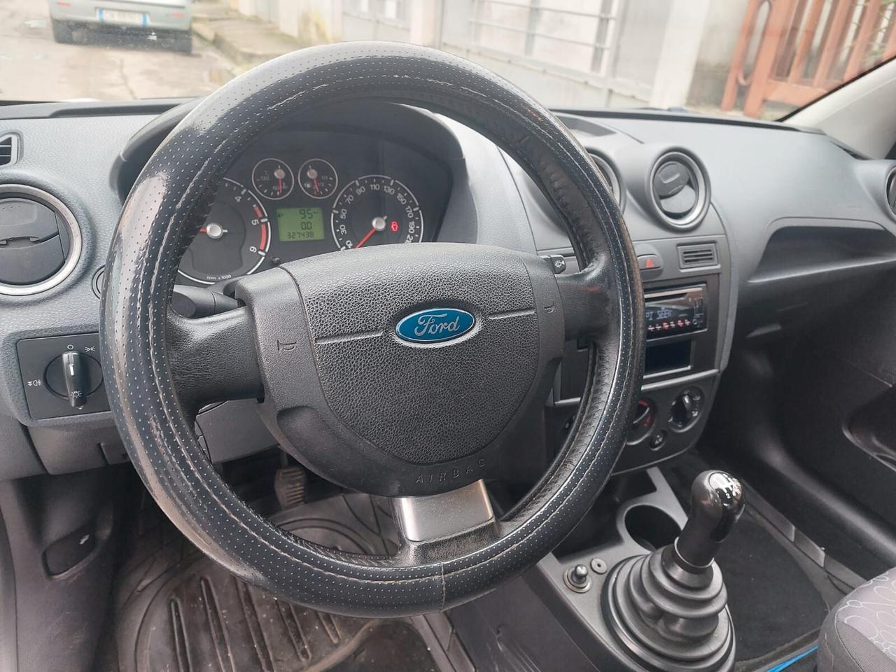 FORD Fiesta 1.4 TDCi 5p 68 CV