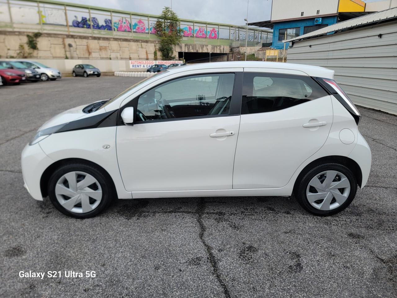 Toyota Aygo 1.0 VVT-i 69 CV 5 P. SOLO 65 MILAKM !