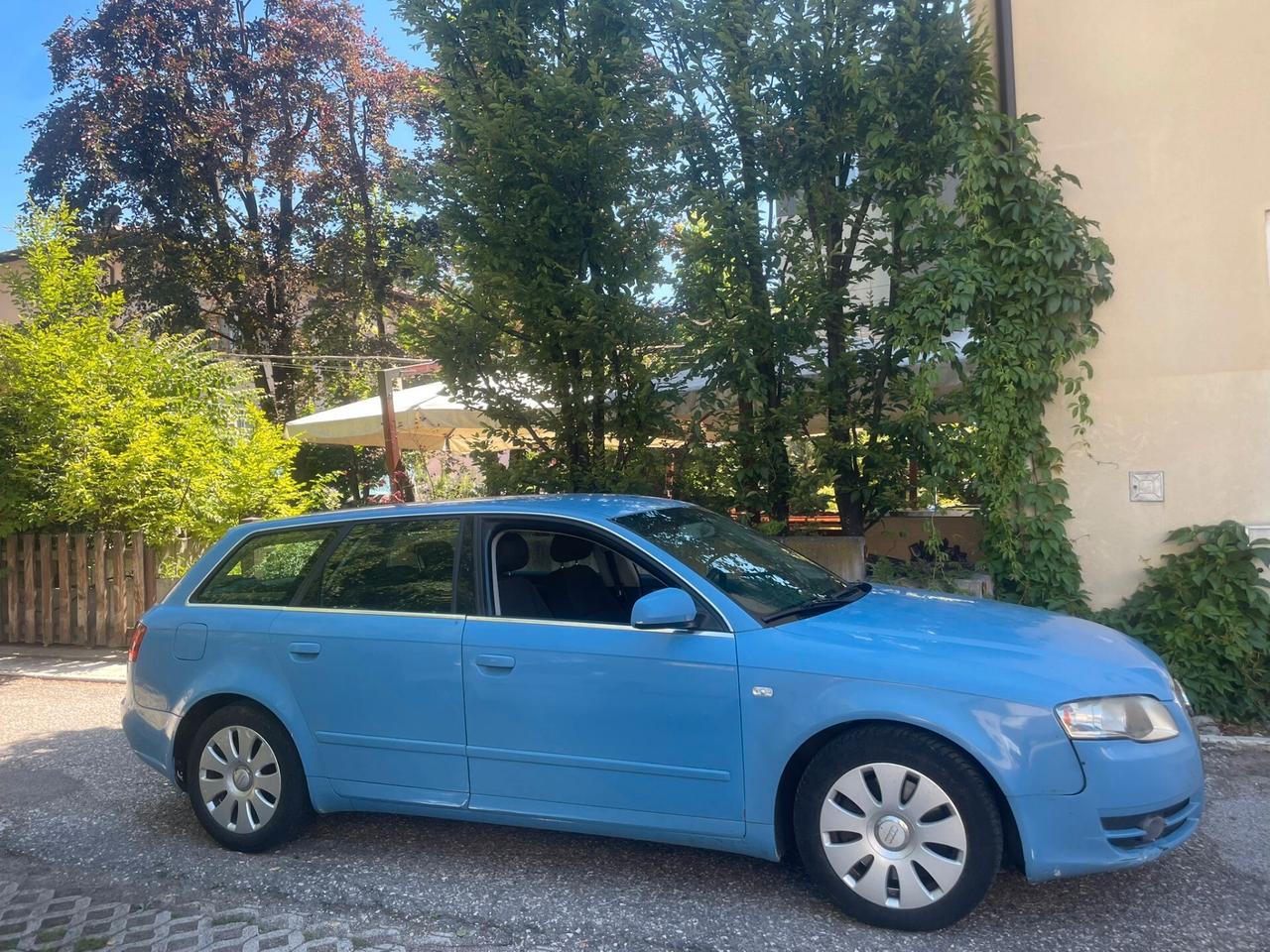 AUDI A4 AVANT 3.0 TDI QUATTRO MANUALE