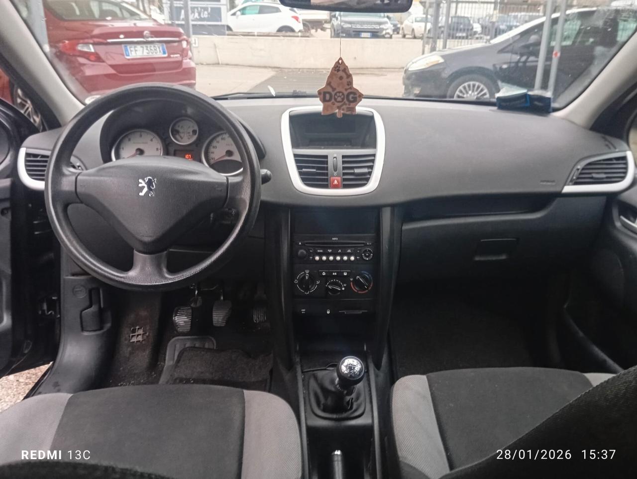 Peugeot 207 1.4 HDi 70CV 5p. ONE Line