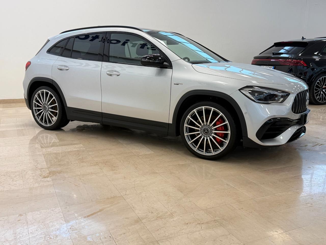 Mercedes-BenzGLA 45 AMG 45 S 4matic auto