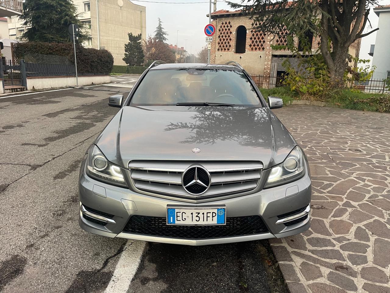 Mercedes-benz C 220 CDI S.W. BlueEFFICIENCY Avantgarde Amg