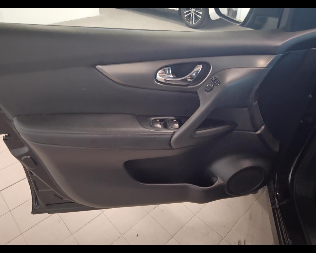 NISSAN Qashqai II 2017 - Qashqai 1.5 dci Tekna 115cv