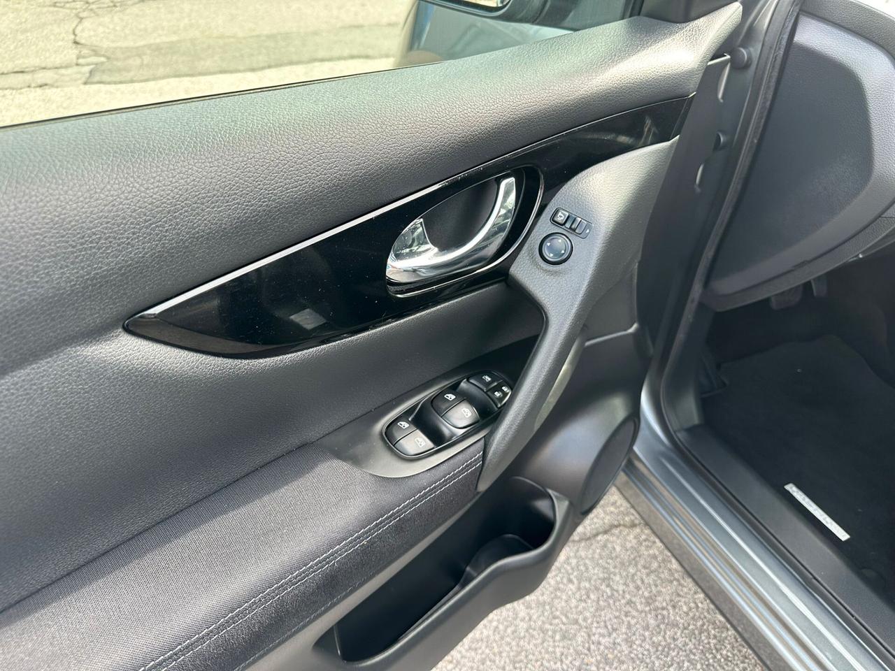 Nissan Qashqai 1.5 dCi 115 CV DCT Acenta ANNO 10/2020 garanzia 12 23 mesi