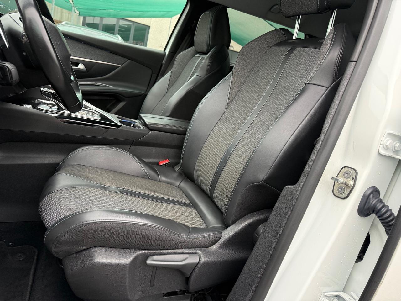 Peugeot 5008 2.0 177 Cv My21 EAT8 Allure Pack 7 Posti