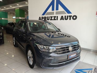 VOLKSWAGEN Tiguan 2.0 TDI 150CV SCR DSG Life