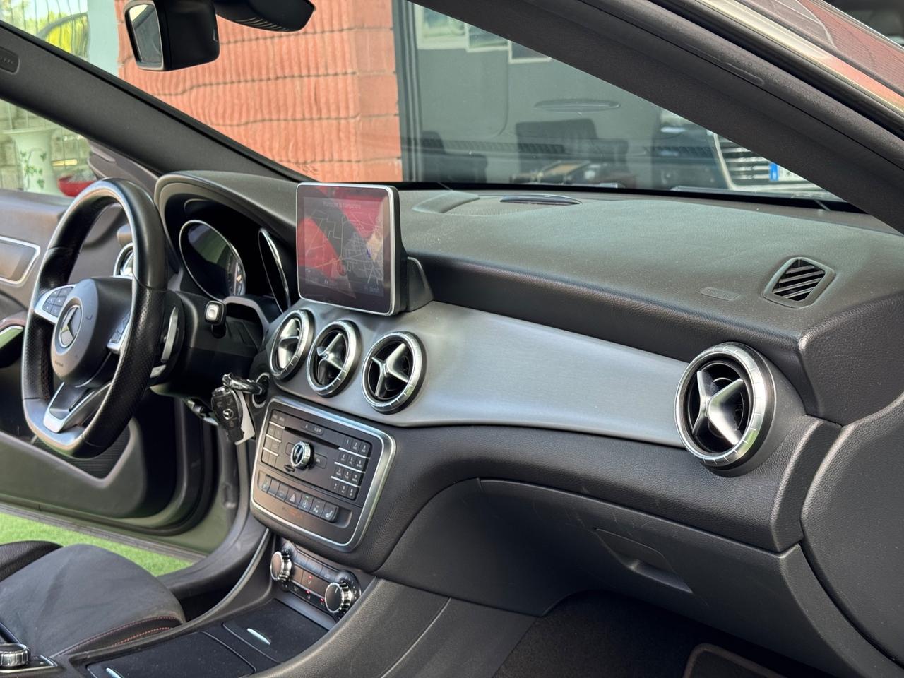 Mercedes-benz CLA 200 d Automatic Executive