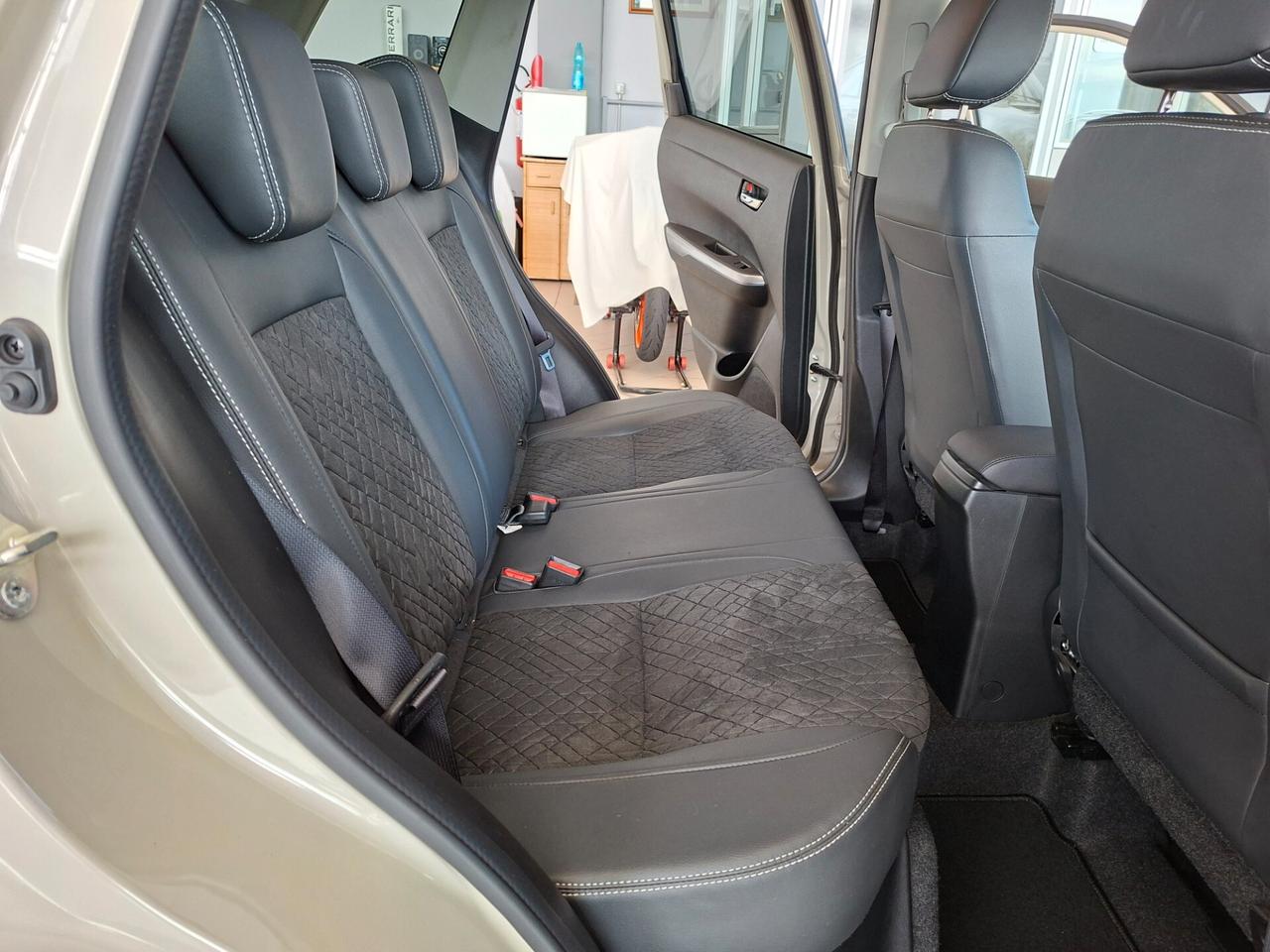 Suzuki Vitara 1.4 Hybrid 4WD AllGrip Starview con tetto