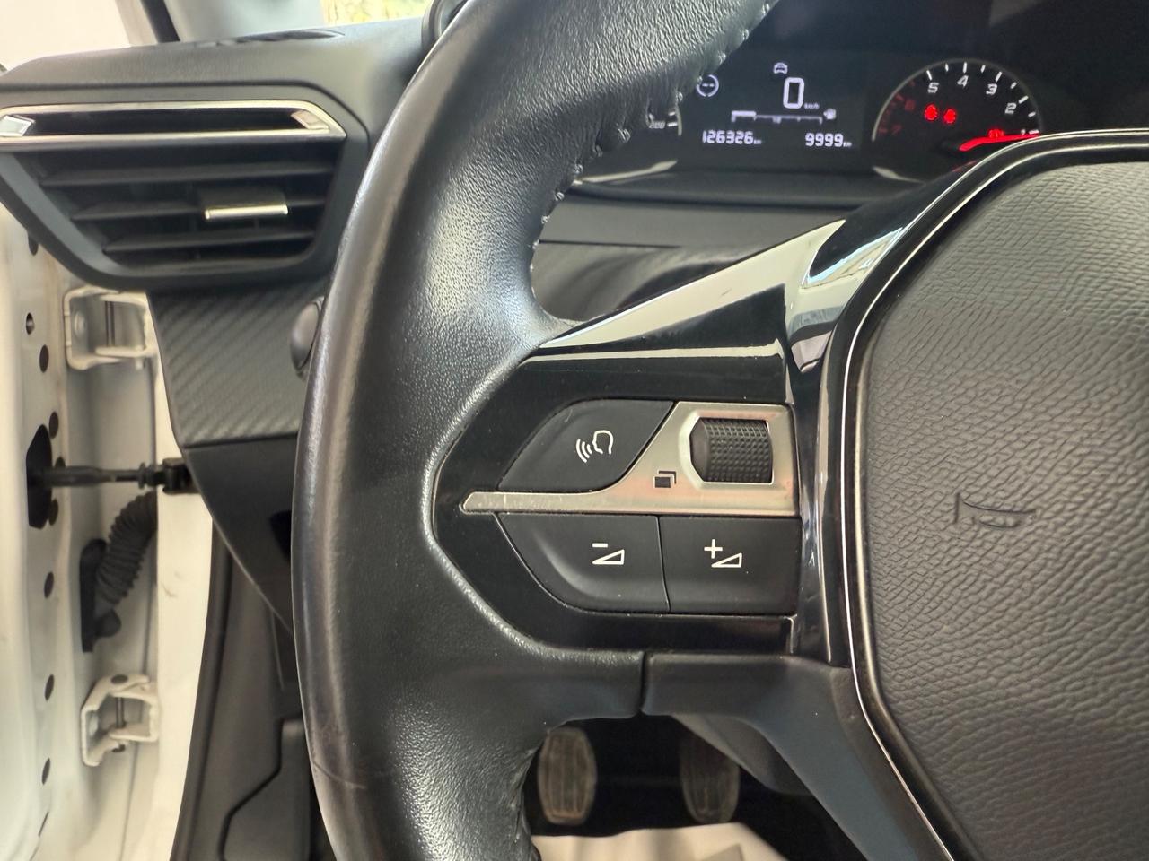 Peugeot 208 1.5HDi 100Cv 5P ALLURE NAVI/CARPLAY2022