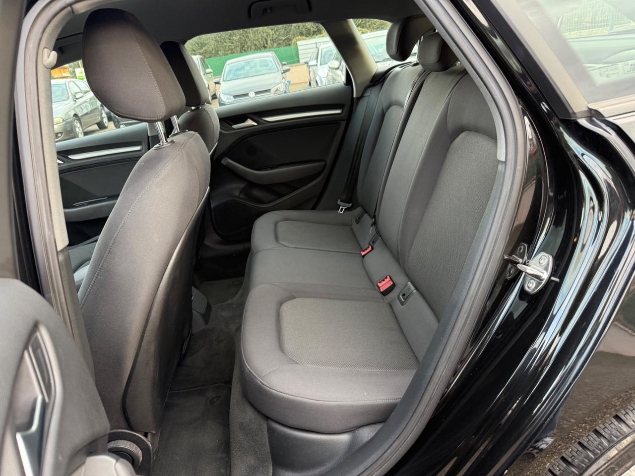 Audi A3 SPB 30 TDI S tronic Business