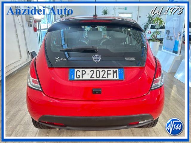 LANCIA Ypsilon 1.0 Hybrid 5 porte Gold