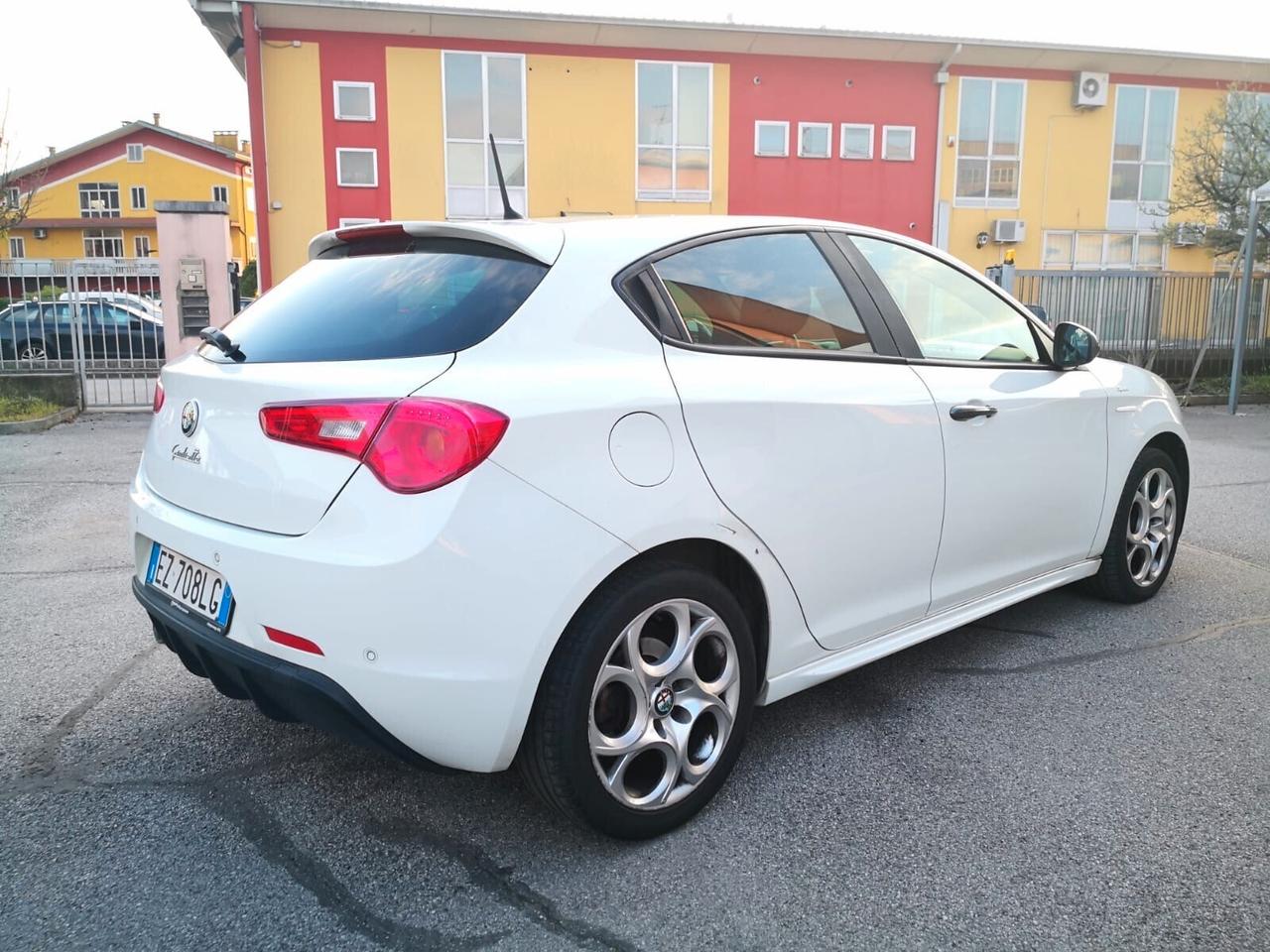 Alfa Romeo Giulietta 1.6 JTDm-2 105 CV Sprint ***UNIPROPRIETARIO***