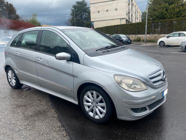 Mercedes-benz B 180 B 180 CDI x neopatentati