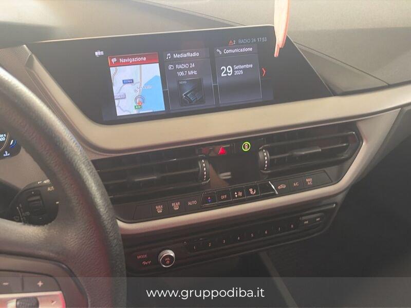 BMW Serie 1 F40 Diesel 116d Sport auto