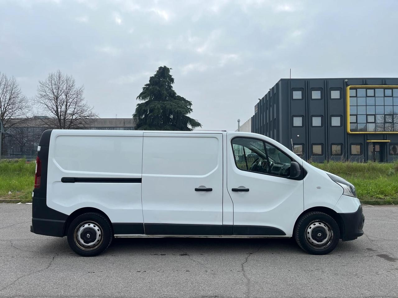 Renault Trafic T29 1.6 dCi 125CV **+IVA**