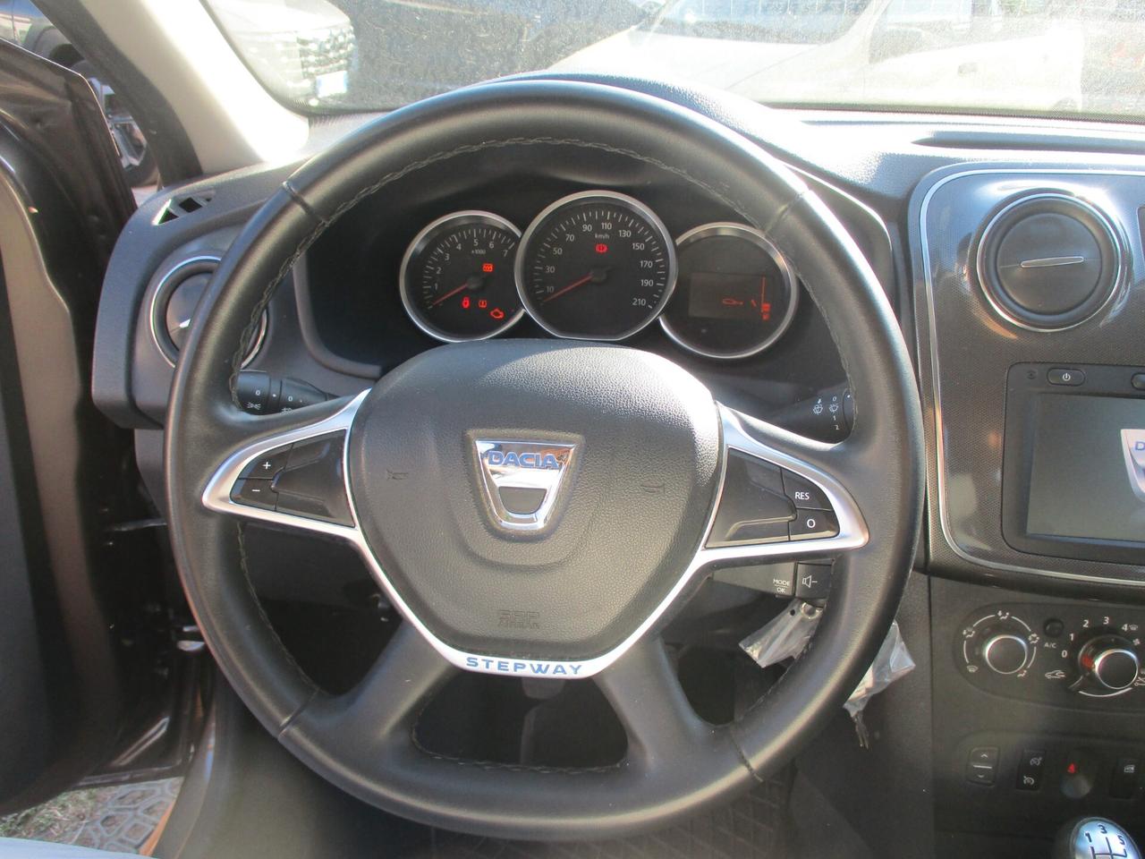 Dacia Sandero Streetway 1.0 TCe 100 CV ECO-G Comfort