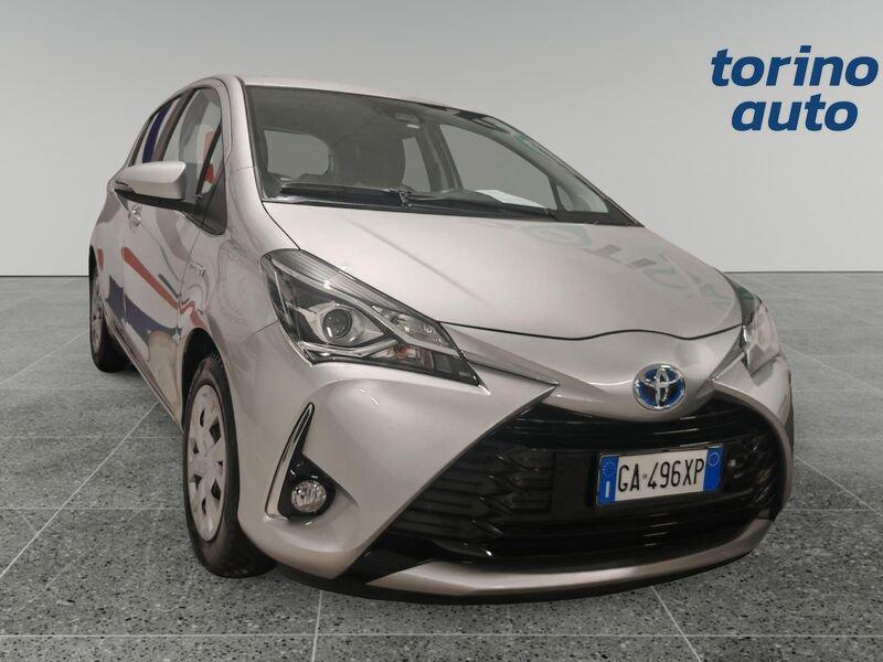 Toyota Yaris 1.5 Hybrid 5 porte Business